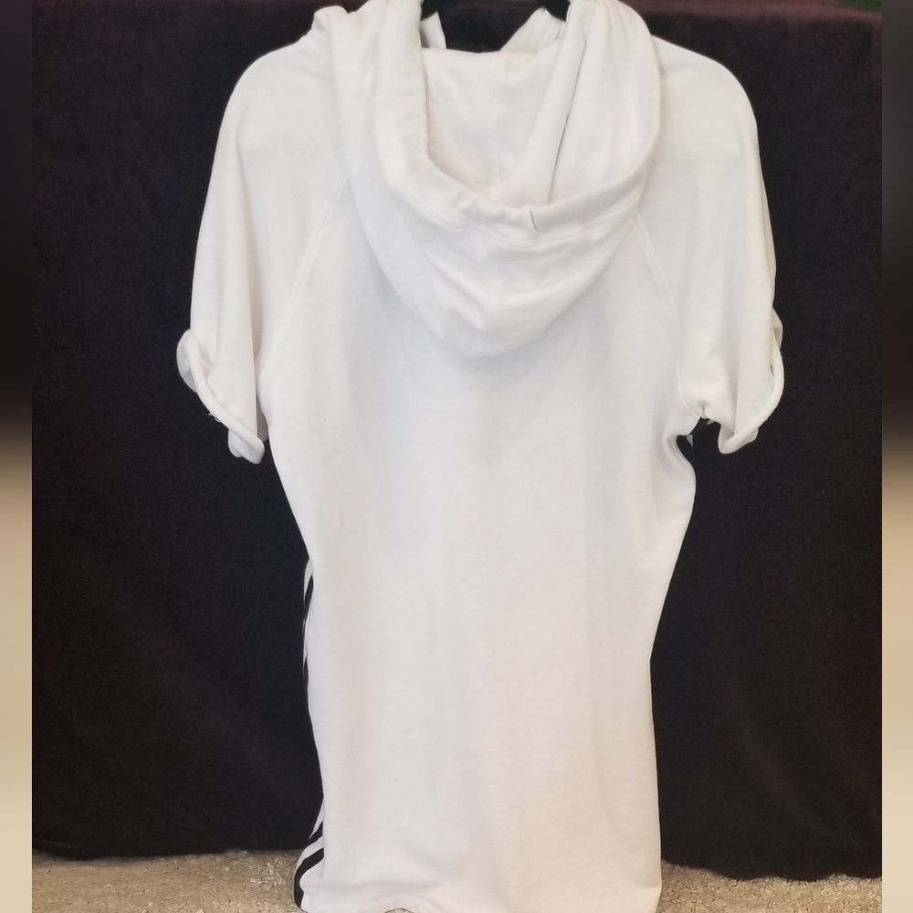 DKNY White and Black Hoodie. Long Sweatshirt Or Short Dress. - Picture 2 of 4